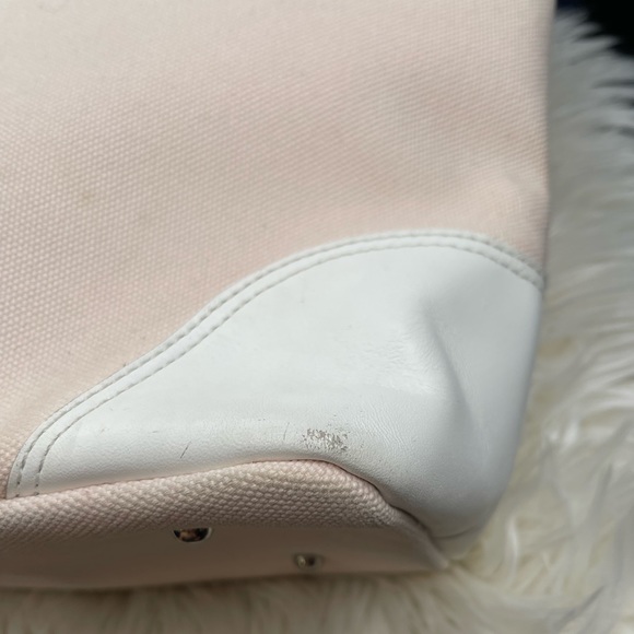 Burberry Bag (Authentic) - Picture 6 of 9